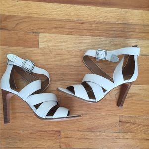 Almost new Coach Heels